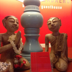 Отель Baan Saladaeng Boutique Guesthouse с домашними животными