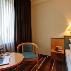 Отель Best Western Ambassador Hotel Германия, Дюссельдорф - 4 отзыва об отеле, цены и фото номеров - забронировать отель Best Western Ambassador Hotel онлайн фото 2