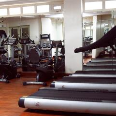 Best Western The Island Hotel фитнесс-зал фото 3