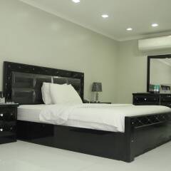 White Fort Hotel сейф в номере