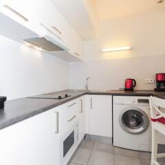 Отель Suite Coquelicot - Five Stars Holiday House Ницца в номере