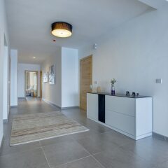 Отель Pure Luxury Apartment With Pool Мальта, Слима - отзывы, цены и фото номеров - забронировать отель Pure Luxury Apartment With Pool онлайн интерьер отеля фото 2