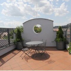 Отель Pvh Charming Flats Horejsi Nabrezi Прага фото 2