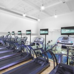 Отель Hilton Prague фитнесс-зал фото 2