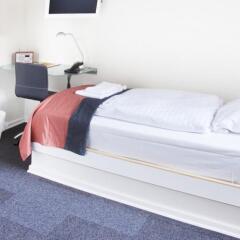 Ydes Budget Hotel фото 3