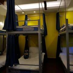 Flower Hostel фитнесс-зал