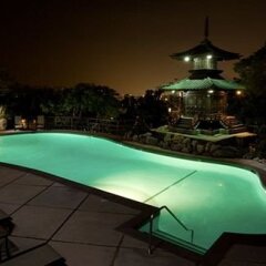 Hollywood Hills Hotel And Apartments Лос-Анджелес бассейн фото 2