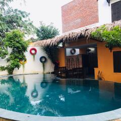 Отель OHANA Garden Boutique Villa бассейн