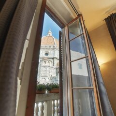 Отель B&B Di Piazza Del Duomo балкон