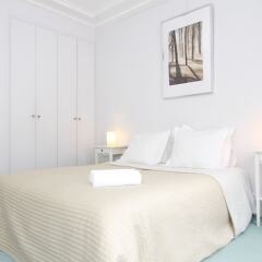 Апартаменты Saint Germain - Le Bon Marche Apartment комната для гостей фото 4