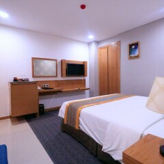 The Blue Hotel комната для гостей фото 5