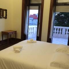 Sant Jordi Hostel Lisbon комната для гостей