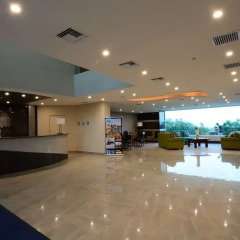 Отель Holiday Inn Express Cabo San Lucas Мексика, Кабо-Сан-Лукас - отзывы, цены и фото номеров - забронировать отель Holiday Inn Express Cabo San Lucas онлайн интерьер отеля фото 2