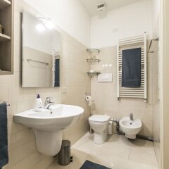 Отель Erbaria Boutique Apartment R&R Италия, Венеция - отзывы, цены и фото номеров - забронировать отель Erbaria Boutique Apartment R&R онлайн ванная