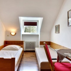 Hotel Olympia Мюнхен комната для гостей фото 9
