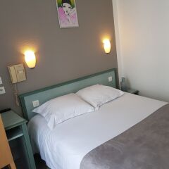 Отель Hôtel Saint-Hubert комната для гостей фото 16