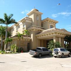 Hotel Quinta Real парковка