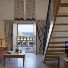 Отель Mitsis Family Village Beach Hotel - All Inclusive Греция, Кардамена - отзывы, цены и фото номеров - забронировать отель Mitsis Family Village Beach Hotel - All Inclusive онлайн комната для гостей фото 2