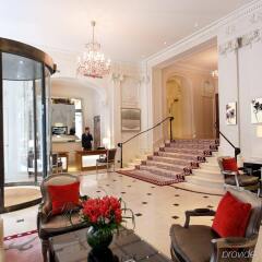 Majestic Hotel - Spa Paris фото 2