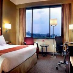 Hotel Ciputra Semarang комната для гостей фото 3