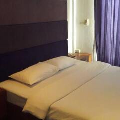 Suriwongse Hotel комната для гостей фото 3