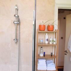 Отель 1 Bedroom Flat In Clerkenwell Лондон спа