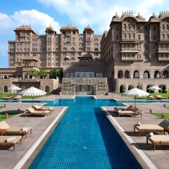 Отель Fairmont Jaipur с домашними животными