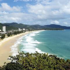 Отель Novotel Phuket Karon Beach Resort and Spa пляж фото 3