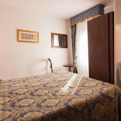 Отель Albergo Casa Peron Италия, Венеция - отзывы, цены и фото номеров - забронировать отель Albergo Casa Peron онлайн комната для гостей фото 5