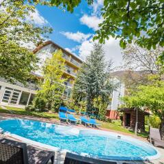 Отель Parkhotel Zur Linde Силандро бассейн