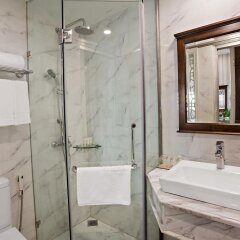 Отель Maro Hotel Вьетнам, Ханой - отзывы, цены и фото номеров - забронировать отель Maro Hotel онлайн ванная фото 2