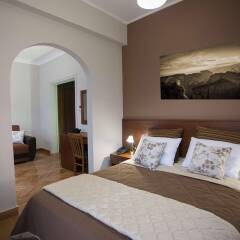 Отель Ambrosia Suites & Aparts комната для гостей фото 4