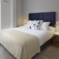 Апартаменты Easo Suite 7 Apartment by Feelfree Rentals комната для гостей
