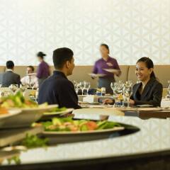 Отель Novotel Dubai Deira City Centre питание фото 3