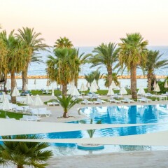 Отель Venus Beach Hotel Кипр, Пафос - 3 отзыва об отеле, цены и фото номеров - забронировать отель Venus Beach Hotel онлайн бассейн фото 3