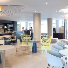 Отель Novotel Suites Paris Montreuil Vincennes гостиничный бар