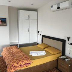 Sakran Otel Турция, Дикили - отзывы, цены и фото номеров - забронировать отель Sakran Otel онлайн комната для гостей