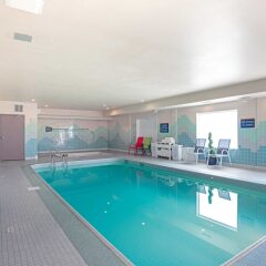 Sandman Hotel Saskatoon бассейн