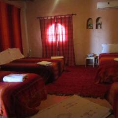 Отель Riad Dar Barbara Марокко, Уарзазат - отзывы, цены и фото номеров - забронировать отель Riad Dar Barbara онлайн комната для гостей фото 3