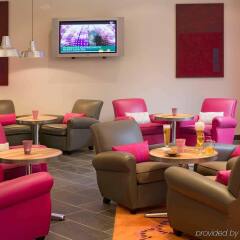 Отель Novotel Suites München Parkstadt Schwabing интерьер отеля