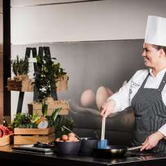 Отель Courtyard by Marriott Warsaw Airport спа