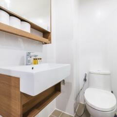 Отель The Nest Sukhumvit 22 by Favstay ванная