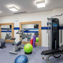 Отель Hampton by Hilton Istanbul Zeytinburnu фитнесс-зал фото 4