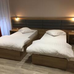 Auberge La Veranda in Hesperange, Luxembourg from 319$, photos, reviews - zenhotels.com guestroom photo 4