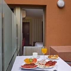 Zenit Borrell Hotel в номере фото 2