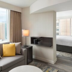 Отель Delta Hotels by Marriott Vancouver Downtown Suites Канада, Ванкувер - отзывы, цены и фото номеров - забронировать отель Delta Hotels by Marriott Vancouver Downtown Suites онлайн фото 2