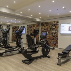Отель Park Inn by Radisson Berlin Alexanderplatz фитнесс-зал фото 2