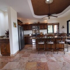 Отель Villa La Sheila - 2 Br Home Педрегал в номере
