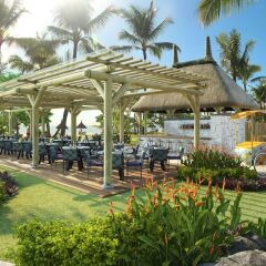 Отель La Pirogue A Sun Resort фото 16