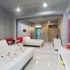 The Oddy Hip Hotel спа